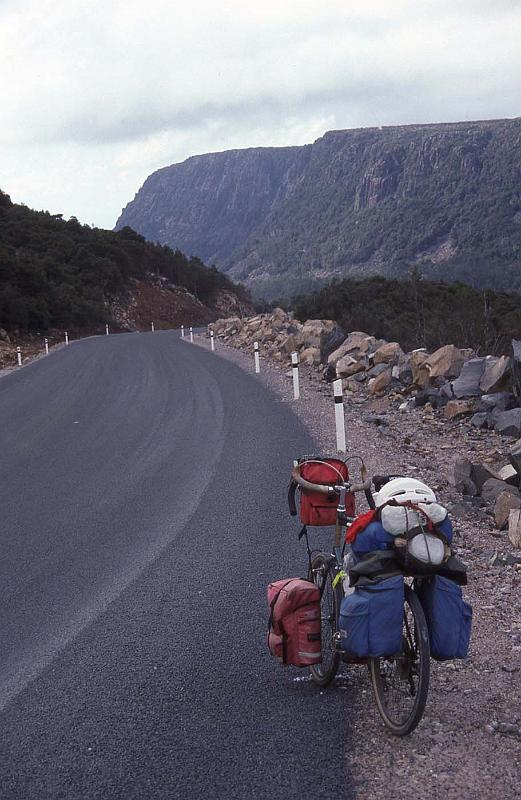 WT 0400 084-12 Australia.jpg